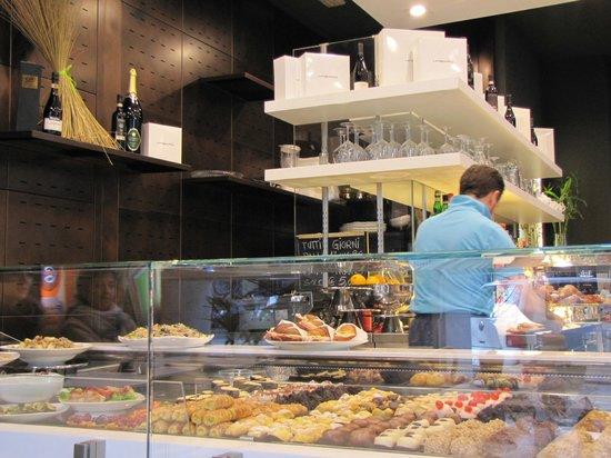 Ungaro coffee & sweet